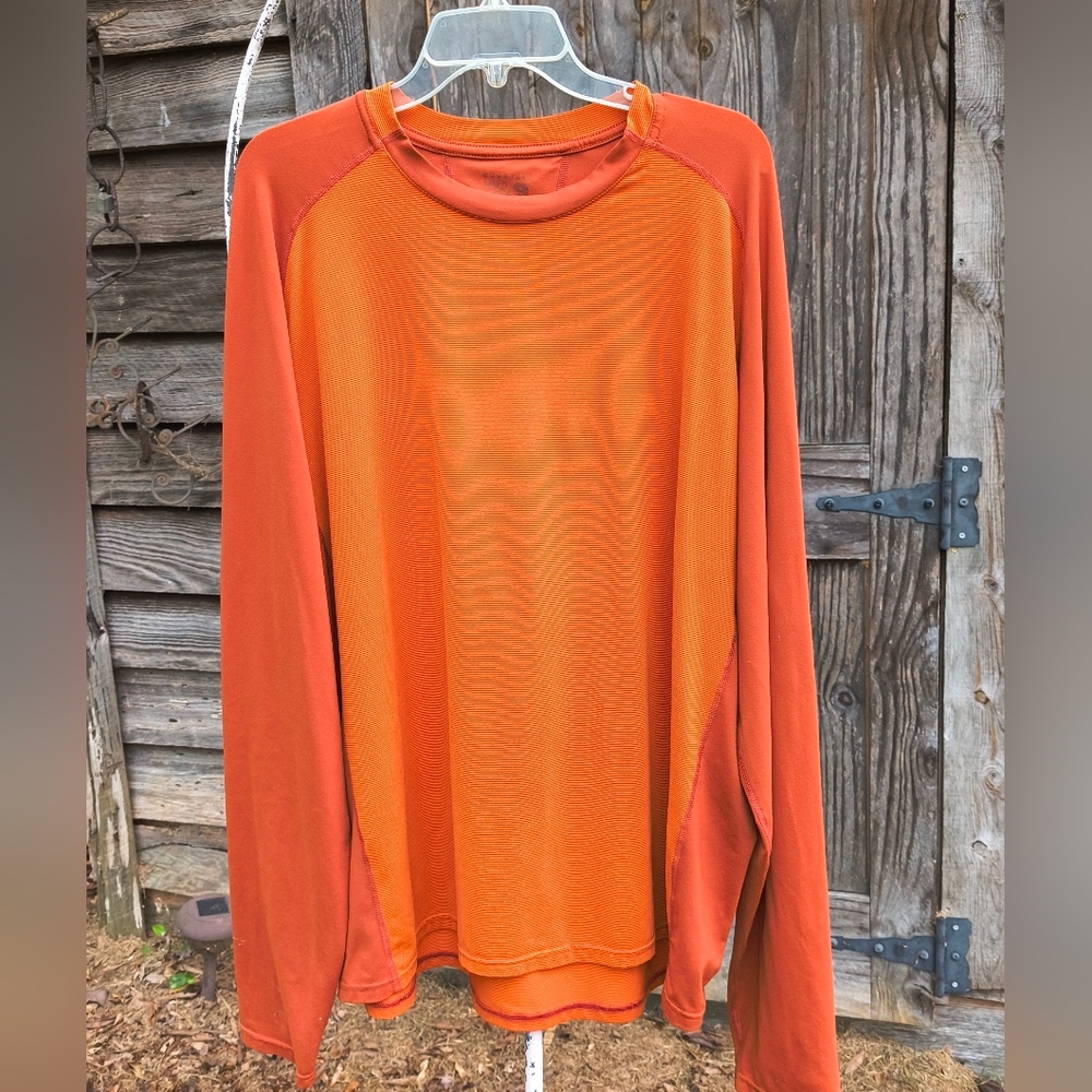 Mountain Hardware Performance Orange Shirt For Outdoor Activities Size XXL